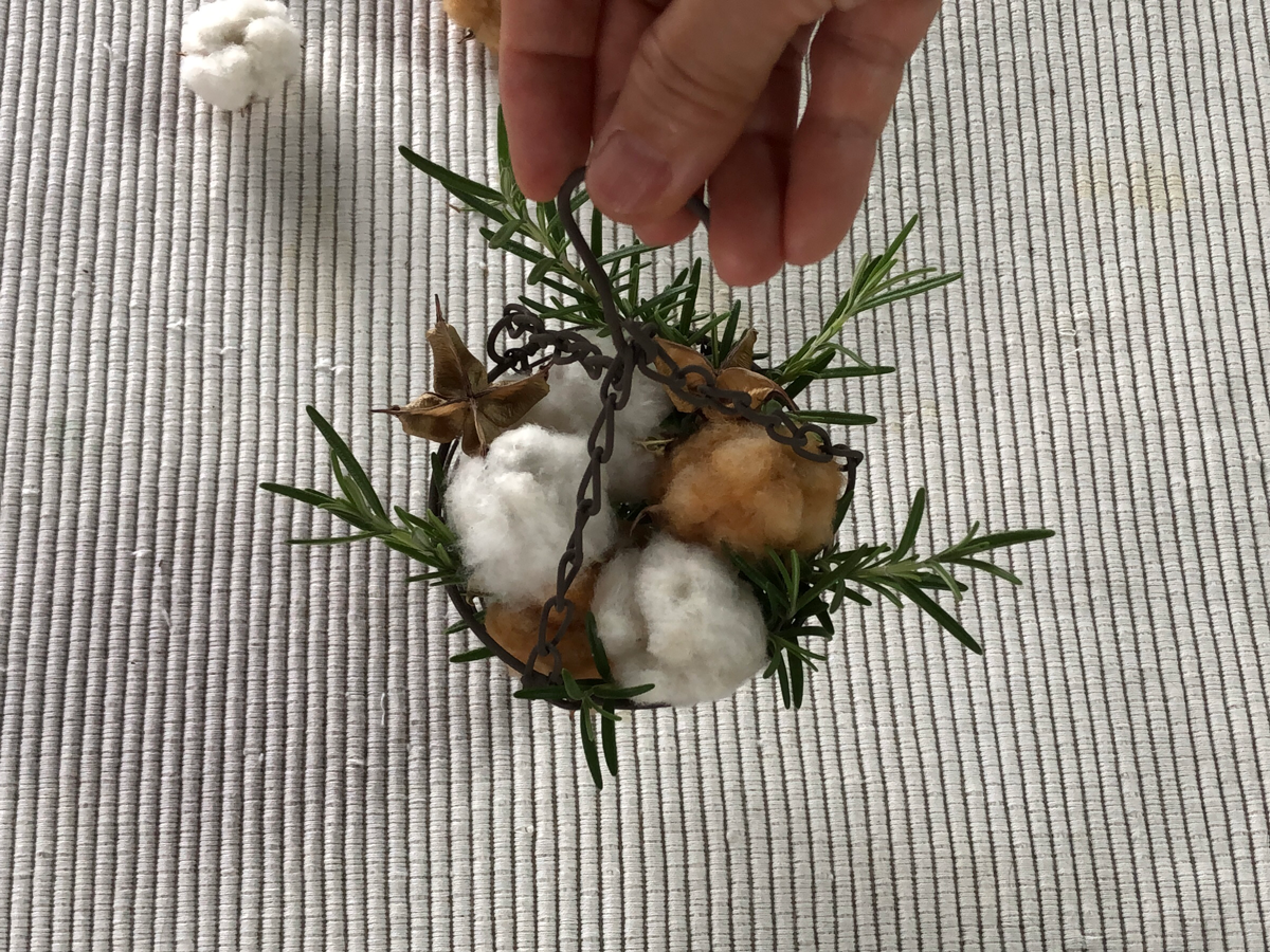綿を育てる episode 6「綿花を飾る」